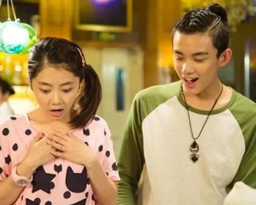 旋风少女预告片有吻戏吗？ 晓莹亦枫吻戏大揭秘