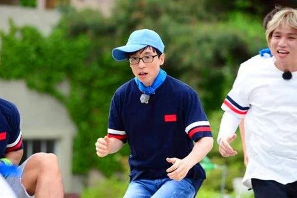 韩国男星刘在石确诊感染新冠肺炎，对今后的工作是否会造成影响？