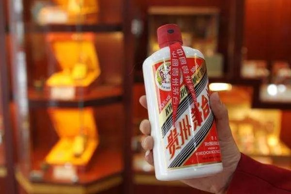 茅台股价创新高,你觉得现在入股还有赚头吗?