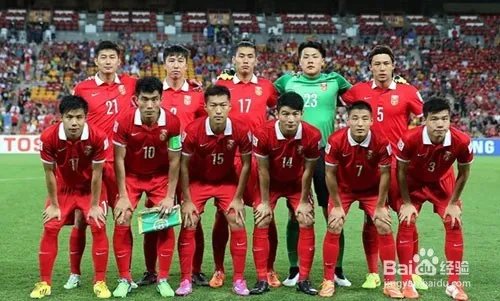 国足2-3不敌韩国 说明了什么问题？