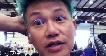 发光假睫毛多少钱?一闪一闪亮晶晶