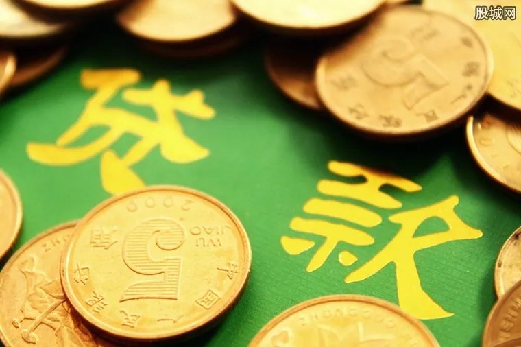 借3万要还800万 富婆是怎么坠下高利贷陷阱的？