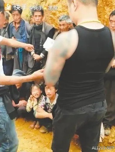 网络主播伪慈善：直播给钱做慈善 播完再把钱收回来