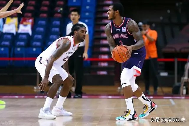 辽宁男篮再败,理性分析一下辽宁男篮输在什么地方?