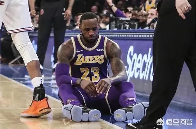 詹姆斯无缘季后赛只是因为老了吗？