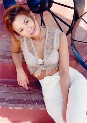 李思捷女友是谁 陈雅伦击败正派女友成正宫