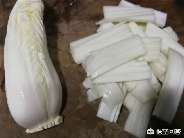 金边白菜是什么菜系?