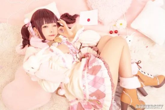 日本美少女COS萝莉图集 清音、体柔、长的娇