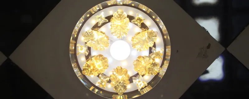 白炽灯和日光灯的区别是什么