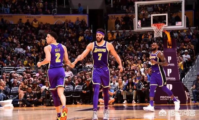 湖人114-113击败独行侠,詹姆斯终场前罚球绝杀,此役谁的表现最好?