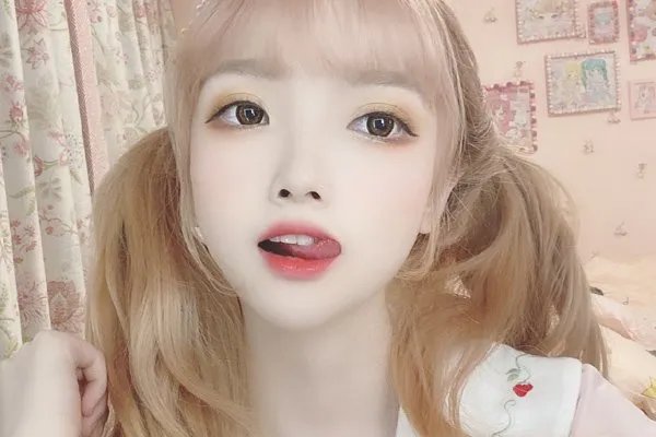 小圆脸雪雪食堂一血什么梗 小圆脸雪雪深扒黑历史