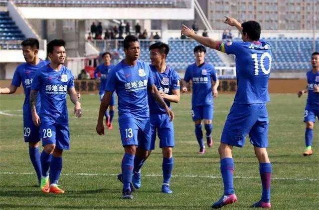 申花马丁斯受伤对球队有何影响?