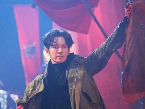 钟汉良为什么是舞王街舞水平怎么样专业吗 钟汉良在街舞界的地位