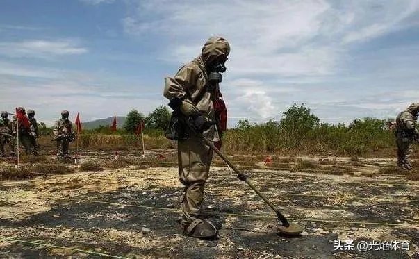 新华社祝贺伊拉克销毁化武