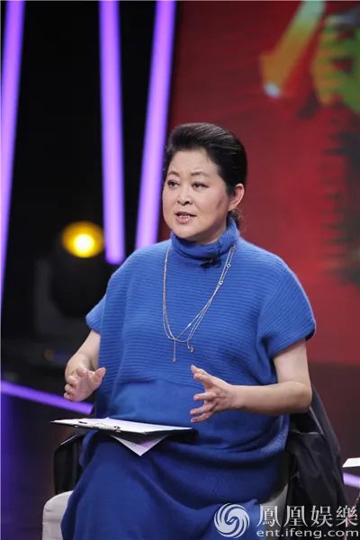 倪萍曝娱乐圈整容内幕 语出惊人连我都打针还有谁不整容
