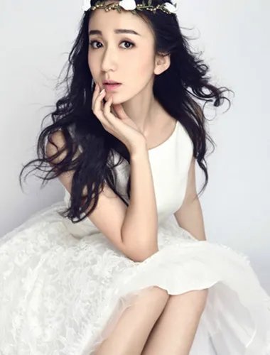 [娄艺潇男友柳文毅是真是假 盘点她的绯闻男友