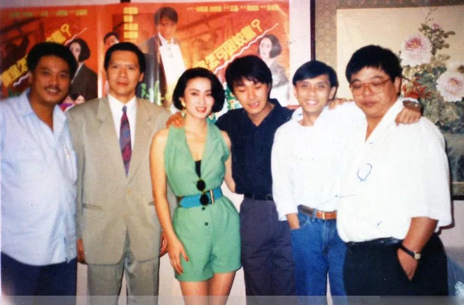 周星驰为何不怕向华强 向太撕周星驰都骂成那样了都不敢动他真相