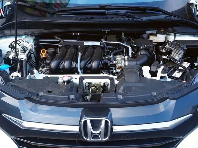 拼颜值和实力，本田缤智和自由侠哪个更有范？