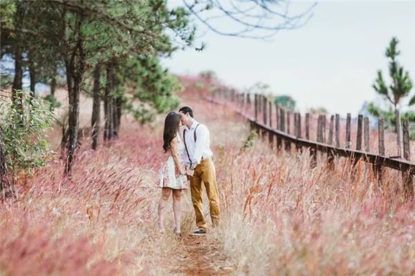 有一个不作的女朋友，是一种怎样的体验？