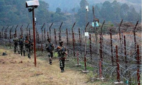 印巴军队边境交火是什么原因？