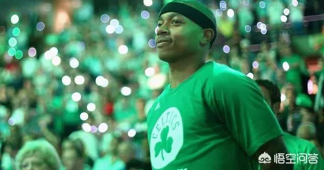 小托马斯替补登场，13分钟拿到8分2助攻，怎么评价他的这场赛季首秀？