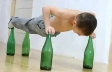 7岁小猛男是怎么回事：看看这组照片你就明白了