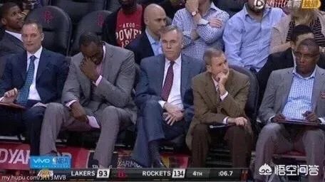 火箭胜国王20分,替补席上的哈登和卡佩拉是什么表情?