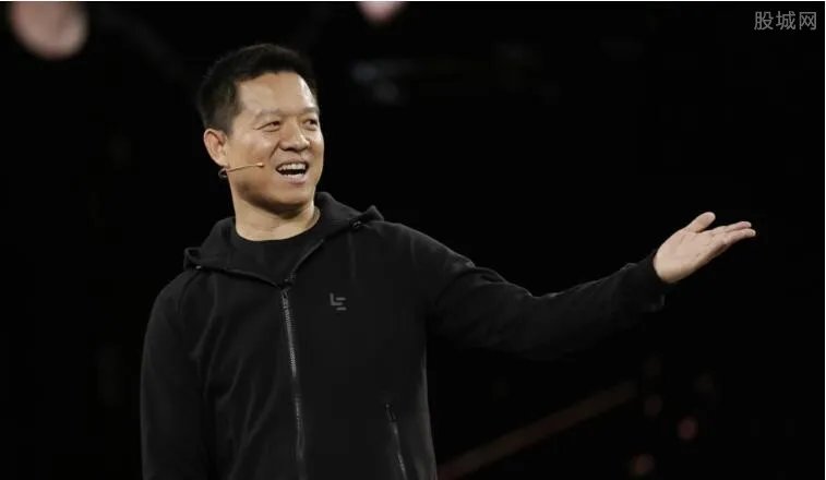 诽谤案贾跃亭胜诉 顾颖琼公开向贾跃亭道歉