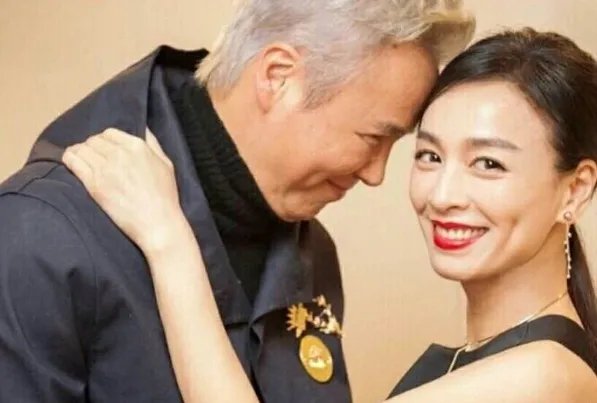 娱乐圈十大不老女神排行榜：俞飞鸿上榜，第七乃“甜歌皇后”