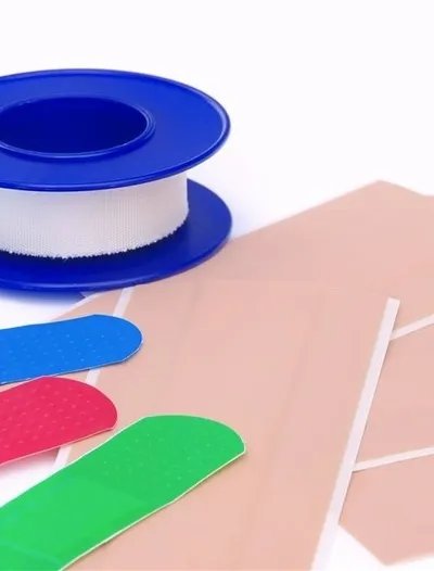 DHC红粉家族新成员—红粉玫瑰粉底霜