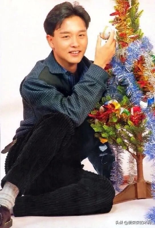 张曼玉回忆张国荣,为什么这么多年还有那么多人回忆他,张国荣究竟有何魔力?