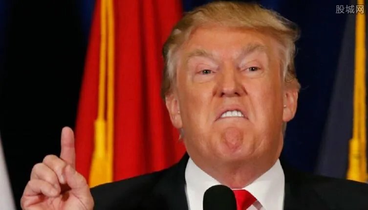 特朗普欲追加关税 贸易战升级中方表示奉陪到底