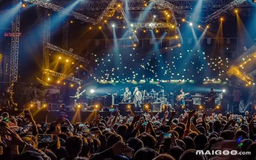 2020福布斯世界名人收入排行榜 2020年收入最高的明星是谁 2020福布斯全球名人榜完整名单