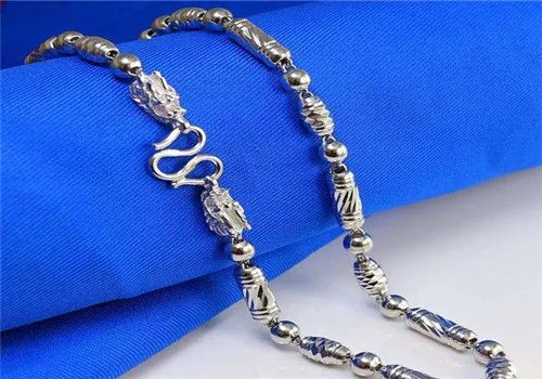 周大福男士白金项链价格介绍 哪些因素影响白金项链价格