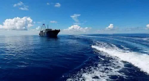 印抓扣中国籍船只,外交部:希望协调解决有关问题,对于中国国际局面你会关心么?