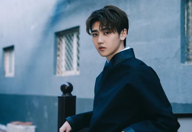 他是娱乐圈最帅考生，全程素颜高考无人认出，是谁呢？