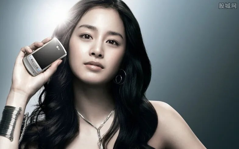 金泰熙富二代曝光 其父身价300亿家世显赫