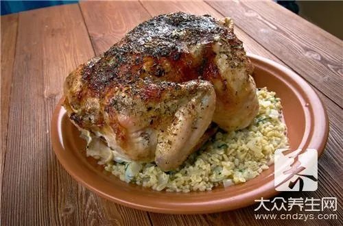 产妇吃鸽子汤的做法