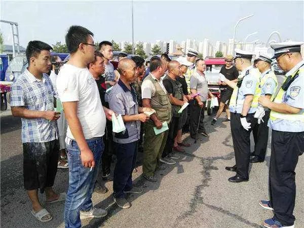 教练出车祸2名学员身亡事件，事情的原委是什么？