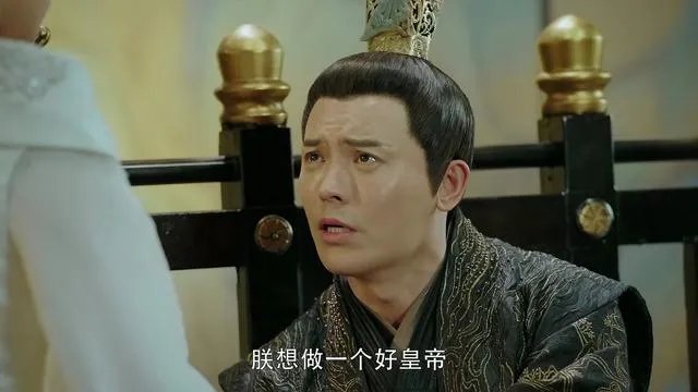 如何评价《凤弈》中崔鹏饰演的梁灏帝？