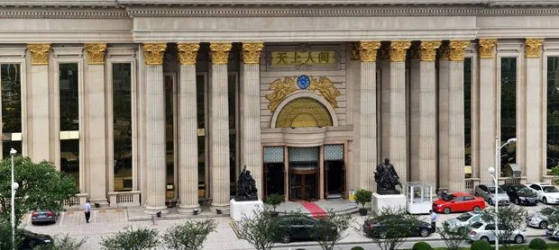 真是够气派!江苏常熟“天上人间”酷似人民大会堂