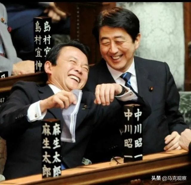 日本首相安倍辞职是福还是祸?