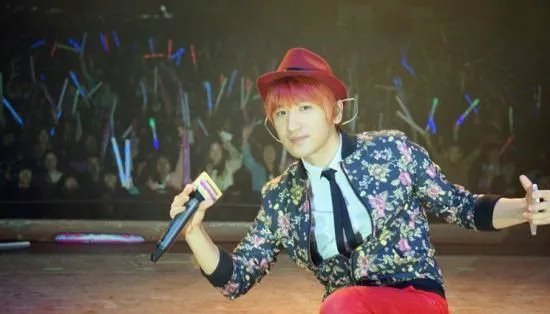 歌手后弦初恋女友是谁 后弦隐婚老婆女儿资料图片遭曝光