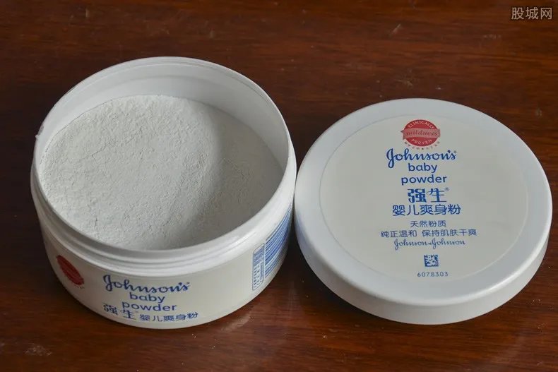 强生爽身粉致癌案 被判47亿美元天价赔偿