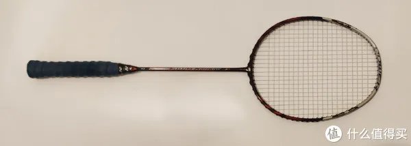 羽毛球拍怎么选