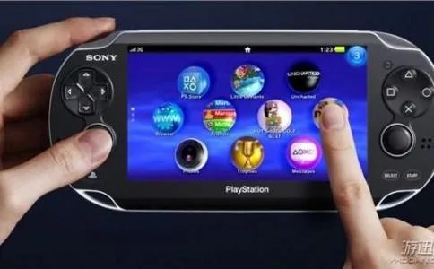 落银城修改器(八月18款游戏大动作)