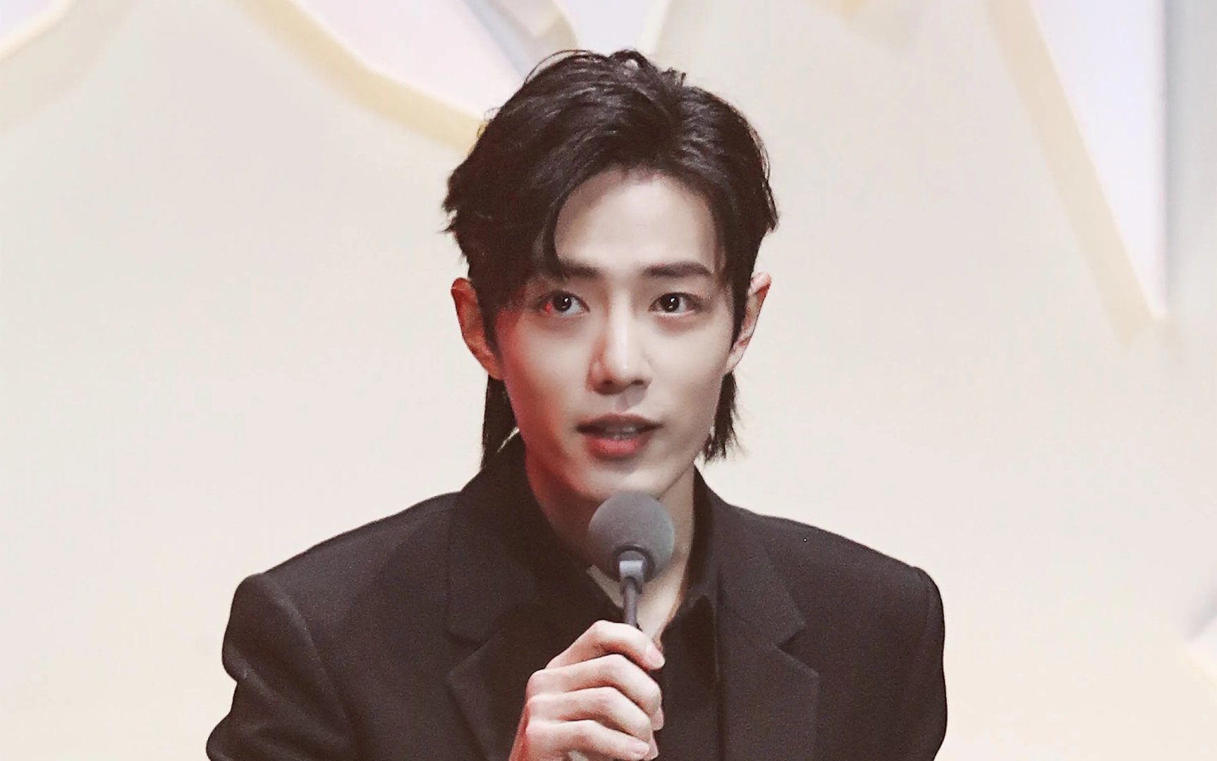 肖战后援会道歉整改,后援会道歉了,你觉得肖战需要道歉吗?