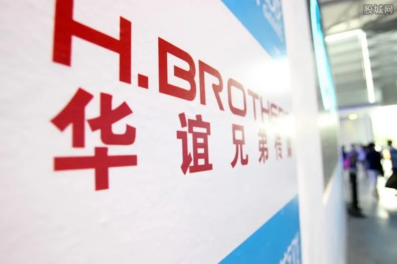 芳华撤档期原因 芳华撤档致华谊兄弟缩水13.6亿