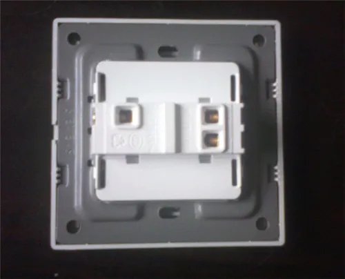 什么叫单开双控开关  单控开关和双控开关的区别