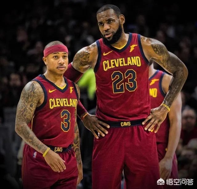 小托马斯替补登场，13分钟拿到8分2助攻，怎么评价他的这场赛季首秀？